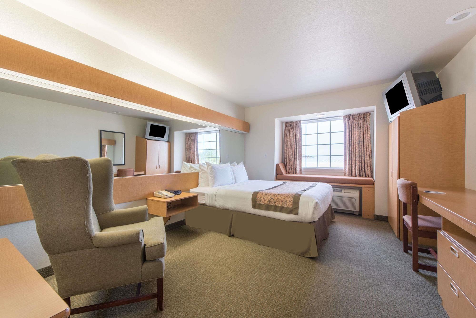 Microtel Inn & Suites By Wyndham Altus Exteriér fotografie