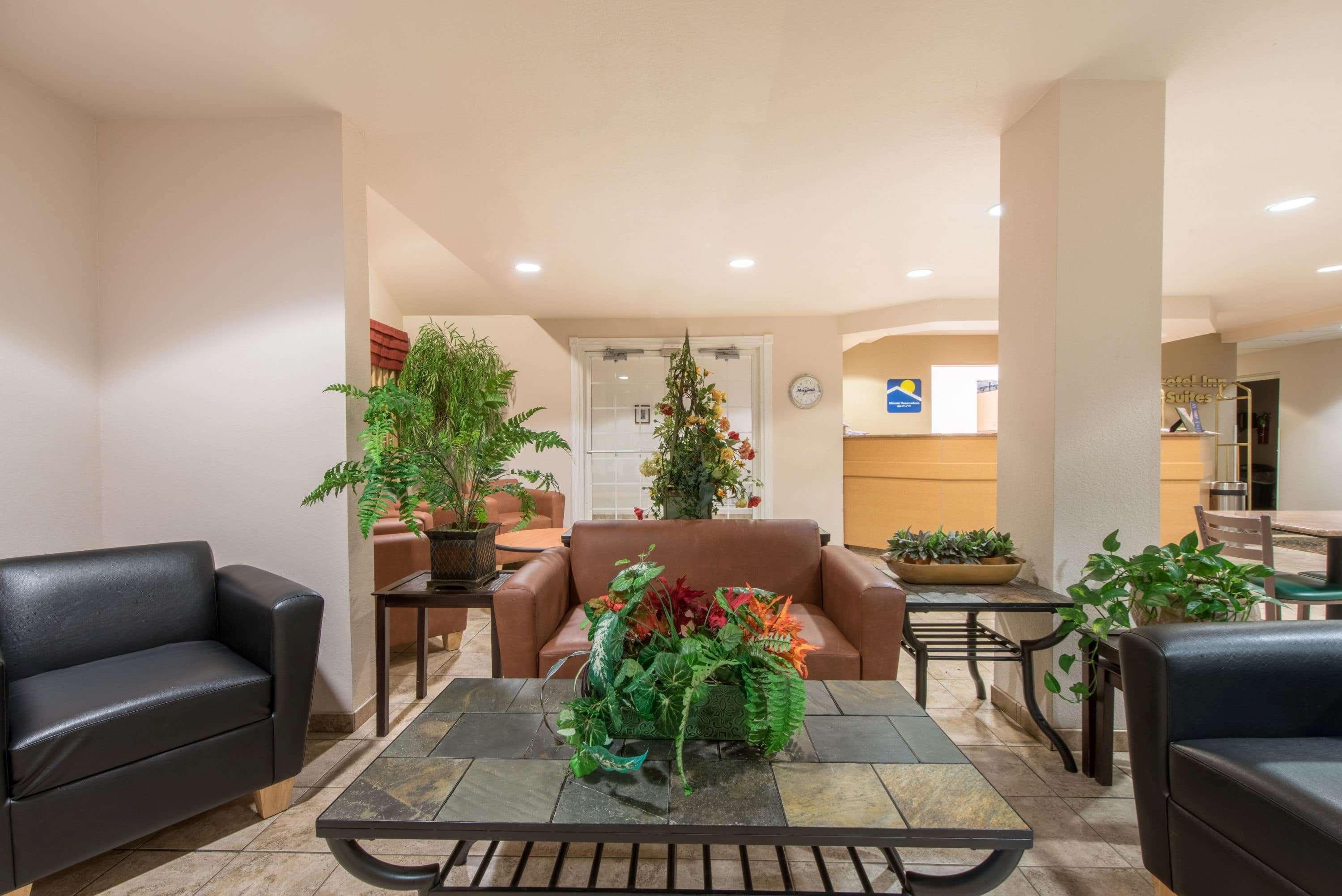 Microtel Inn & Suites By Wyndham Altus Exteriér fotografie